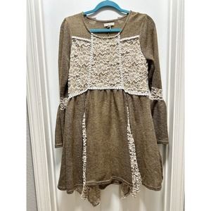 Anthropologie ryu Women's Crochet Knit Lace Detail flare sleeve dress Brown Med